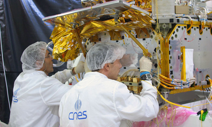 Ingnieur intgration satellite